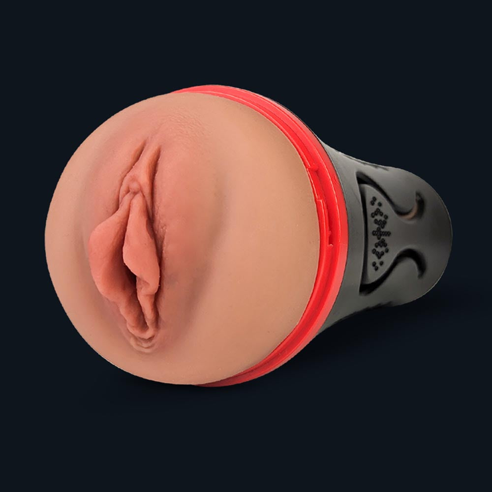 Masturbateur Lindsey avec orifice vaginal dans sa Discrete Case noire à anneau rouge, vue de face